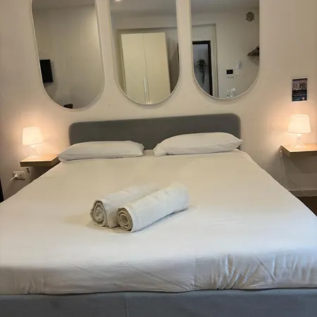 Διαμέρισμα Luxury 4 Al Duomo Di